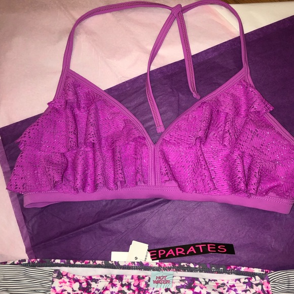 NWT 👙Cute Bikini 👙 - Picture 2 of 6